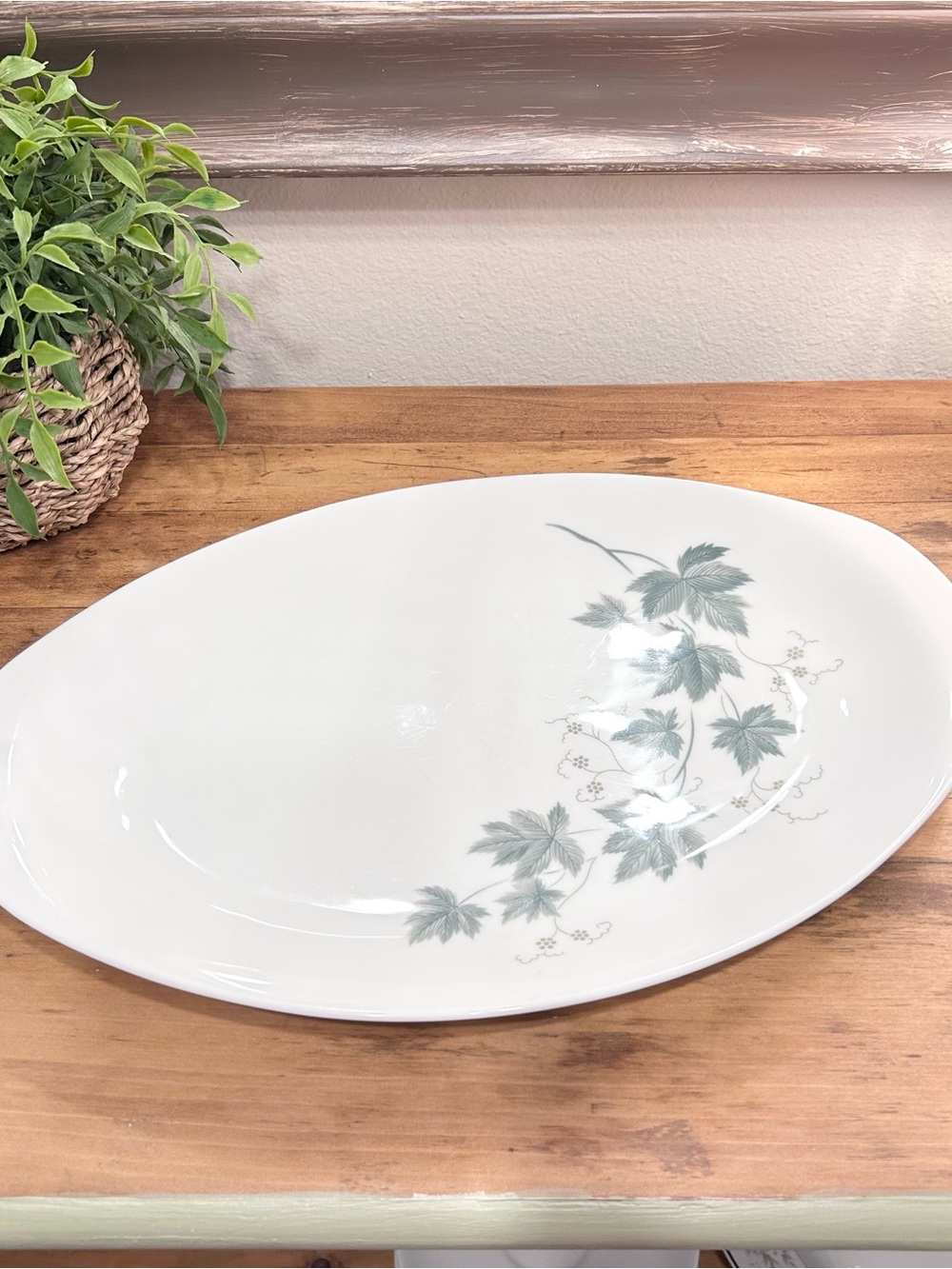 Vintage Noritake Cook 'n Serve Wild Ivy 102 Porcelain 14" Oval Serving Platter